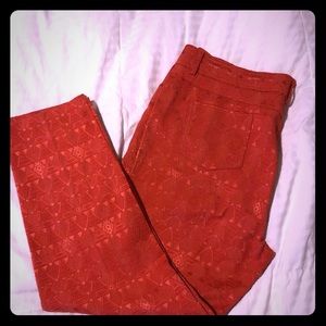 Beautifully detailed, tangerine pant 🍊